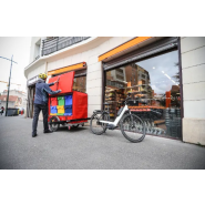 Remorque vélo avec caisson frigorifique CarryTemp XL9 de COLD & CO -Volume de 880 Litres_2