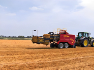 Presse Sr 712 avec système mécanique de déclenchement du cycle d'alimentation