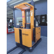 Préparateur de commandes à moyenne / haute levée BT OP1000HSE 1456 - disponible en occasion et en location de courte à longue durée_2