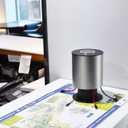 Chargeur universel à induction et câbles sur mesure pour smartphones et tablettes - Welcom - Fabrication française - Inox brossé anti-trace_2