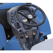 Tracteur agricole avec poste de conduite réversible et ergonomique