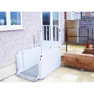Petite plateforme verticale  - installation intérieure et extérieure - pour fauteuil roulant - Wessex SP 500_2