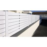 Clôture PVC à lisses horizontales de 10 cm - ANTIGONE - Gamme Tendance - Design soigné et personnalisable_2