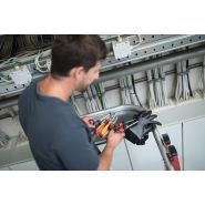 Plate-forme de travail repliable en fibre de verre et aluminium - 650 x 600 mm - Garde-corps et marches striées_2