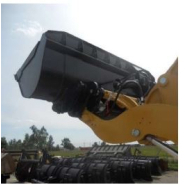 Godet de déversement latéral conçu pour les opérations de chargement et de manutention_2