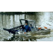 Bateau faucardeur hydraulique avec réservoir 30 ou 60L - 12V 88Amp - TYPE 6130_2