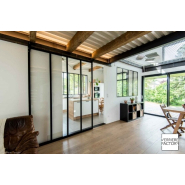 Verrière coulissante en acier sur mesure, idéale pour agrandir vos espaces_2