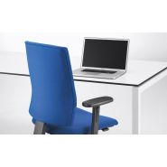 Kyra - chaise de bureau - girsberger france - large utilisation