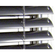 Brise-soleil orientable à lacettes - AL 80B ou AL90Z - large choix de coloris de lames et d'armatures, régulation thermique et design_2