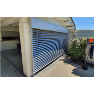 Brise soleil orientable autoportant sur mesure - lame galbée 80 mm - aluminium extrudé - motorisé - fabrication française_2