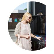 Cleveron 401 Outdoor - Robot point de collecte d'extérieur - Accès 24h/24 et 7j/7 - Service pratique_2