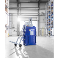 Presse à petites balles performante et compacte - BalePress 3 - jusqu'à 15 tonnes de carton et film par an_2