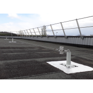 Ligne de vie pour bac étanché et membrane PVC - dispositif d'ancrage horizontal avec absorbeur d'énergie intégré_2