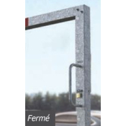 Portique limiteur de hauteur pivotant en acier - Traverse haute pivotante - Hauteur hors sol 2200 mm - Largeur 5000 mm_2