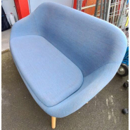 Canapé About A Lounge HAY - pieds en bois - cadre en chêne et siège en polypropylène - d'occasion_2