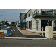 Barrière levante automatique avec lisse latérale jusqu'à 4 m - LBA 4_2