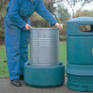 Poubelle publique Napolitain Glasdon - 100 litres - Système de verrouillage sans clé_2