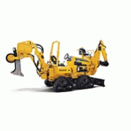 Trancheuse à montage central RTX450 - Puissance augmentée de 14% - Moteur Tier 4 Final - Diamètre de braquage inégalé_2