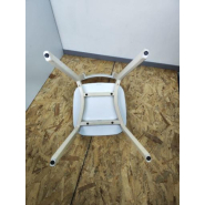 Chaise Cream Calligaris d'occasion - bois hêtre - assise et dossier résine blanc - recommandée pour cafés et restaurants_2