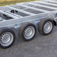 TH 7m20 x 2m44 version basse 3 essieu x 1800 kg_2