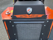 Cast loader genesis 25hp_2