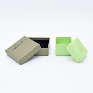 Emballage boutique premium entièrement personnalisable