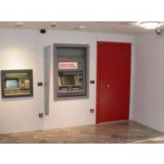 Co155 - porte blindée professionnelle RC4 anti-effraction - Cometa - avec raidisseurs internes 25x25 mm et serrure 11 points_2