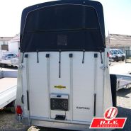 Remorque chevaux Humbaur avec système coupe-vent exclusif