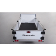 Remorque vélo légère et résistante avec options personnalisables