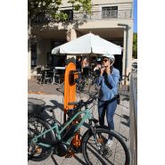 Borne de réparation et de recharge en libre-service pour vélo_3