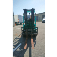 Chariot frontal diesel d'occasion Mitsubishi FD25N - 2.5 t - 2150 kg - Hauteur de levage 4700 mm - Année 2017_2