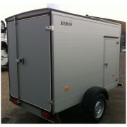 Remorque fourgon debon avec ailes antichoc et cales de parking