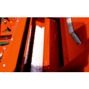 Entretien du sol      Wiedenmann    Super 500 - Machine universelle d'entretien du gazon_2