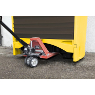 Box de rétention en polyéthylène - pour 2 fûts de 220 L verticaux ou petits bidons - stockage des liquides corrosifs - accès par rideau coulissant_2