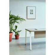 Versa Innova - Bureaux de direction Ofita avec pied en injection d’aluminium et design moderne_2