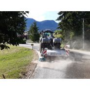 Balayeuse pour  le nettoyage des voiries, des carrières, les zones de construction - EMILY_2