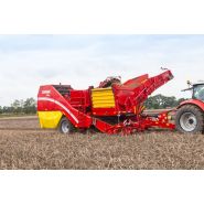 Machine Grimme SE 260 pour récolte de pommes de terre avec faible hauteur de chute