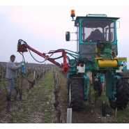 Enfonce pieu pour vignoble, conçu pour enfoncer des piquets en bois et métal - ARIES 26 VITICOLE_2