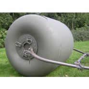 Citerne souple largable et tractable pour opérations militaires et humanitaires