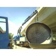 Grue auxiliaire mobile avec largeur de béquilles de 7598 mm