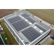 Bâtiment commercial photovoltaïque - 224 panneaux - 700m² - 99 kWc_2