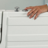 Baignoire à porte Aventis - spacieuse avec siège motorisé et balnéothérapie en option_2