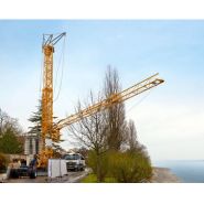 Grue Liebherr 34 K avec position relevée de flèche à 30°