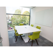 Table de réunion contemporaine et lumineuse - HAN - Élégante, personnalisable et durable_2