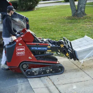 Porte-outil Toro Dingo TX1300_2
