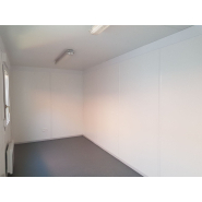 Bungalow de chantier sanitaire 20 pieds - bureau modulaire avec WC, lavabo et vasistas_2