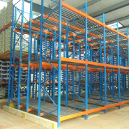 Rayonnage dynamique pour palettes idéale à l'aménagement de stock tampon, des zones d'expédition et de préparation de commandes_2