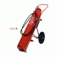 Extincteur à neige carbonique pour feux d'origine électrique