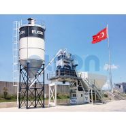 Centrale à béton transportable par voie maritime et routière