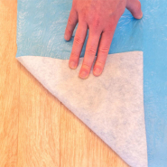 Fibre de protection de parquet incontournable contre les liquides, les poussières et les rayures - RESPIRANTE PLUS_2